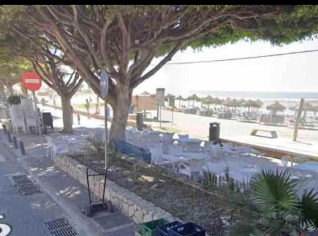 מאלגה Apartamento En Primera Linea De Playa El Palo מראה חיצוני תמונה