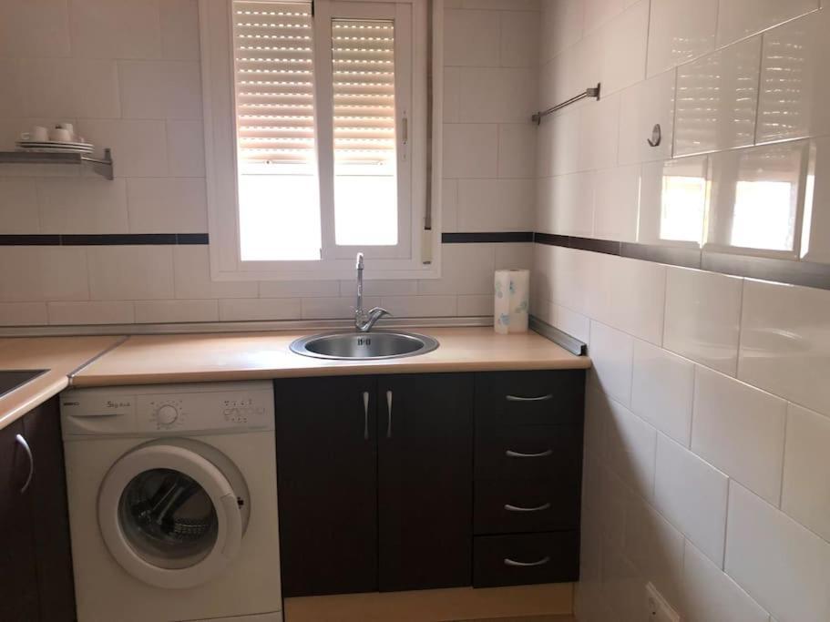 מאלגה Apartamento En Primera Linea De Playa El Palo מראה חיצוני תמונה