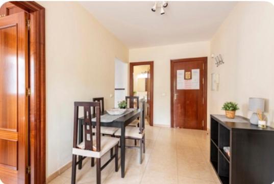 מאלגה Apartamento En Primera Linea De Playa El Palo מראה חיצוני תמונה
