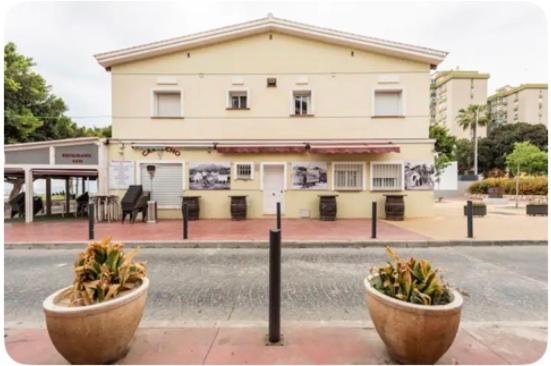 מאלגה Apartamento En Primera Linea De Playa El Palo מראה חיצוני תמונה